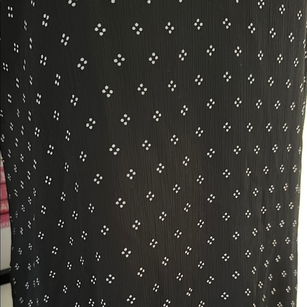 Old Navy Black with White Diamond detail Mini dress Size Small - Picture 4 of 8